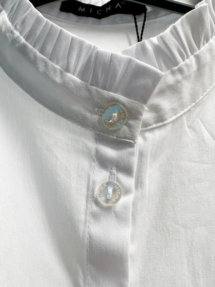 Lös krage med volangkant vit från Micha