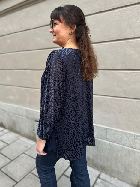 Chiffong-sammetstopp marin från Allison