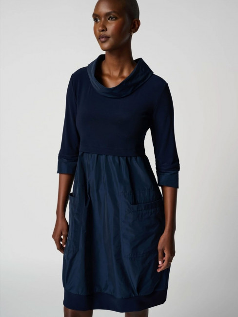 Klänning med krage Marin från Joseph Ribkoff