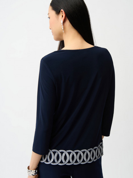 Trikåtopp med dekorativ kant marin från Joseph Ribkoff