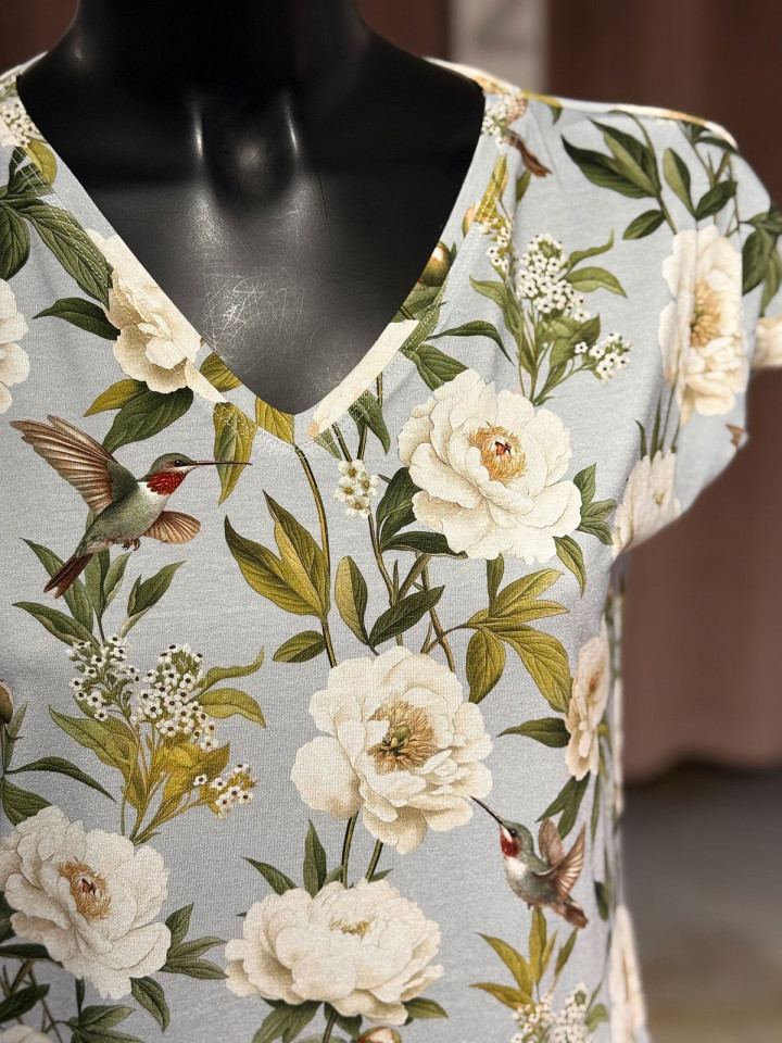 Valta Peoni ljusblå från Camilla Thulin