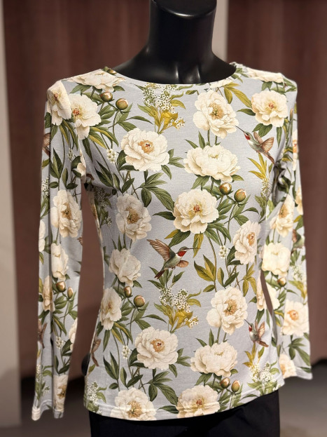 Topp Bella peoni ljusblå från Camilla Thulin