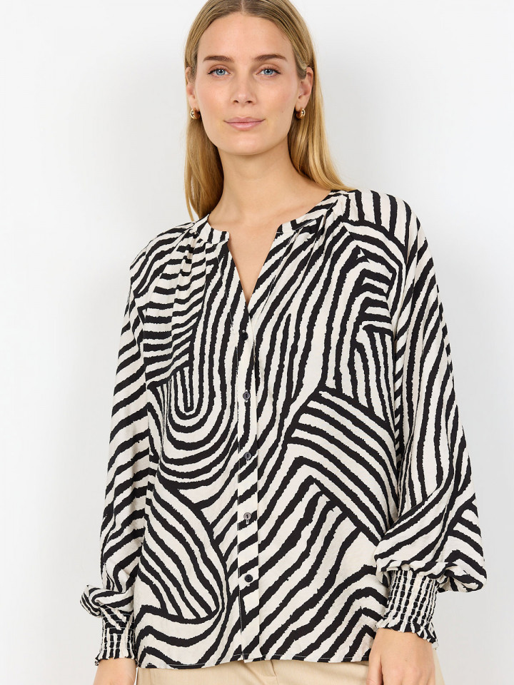 Blus Becca svart från SoyaConcept