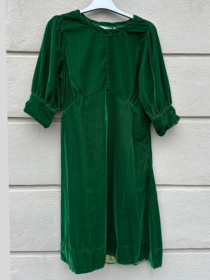 Sammetsklänning Giulia grön från Gossip