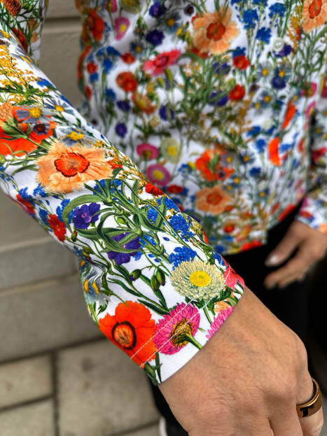 Trikåblus Ferrara verano från Camilla Thulin