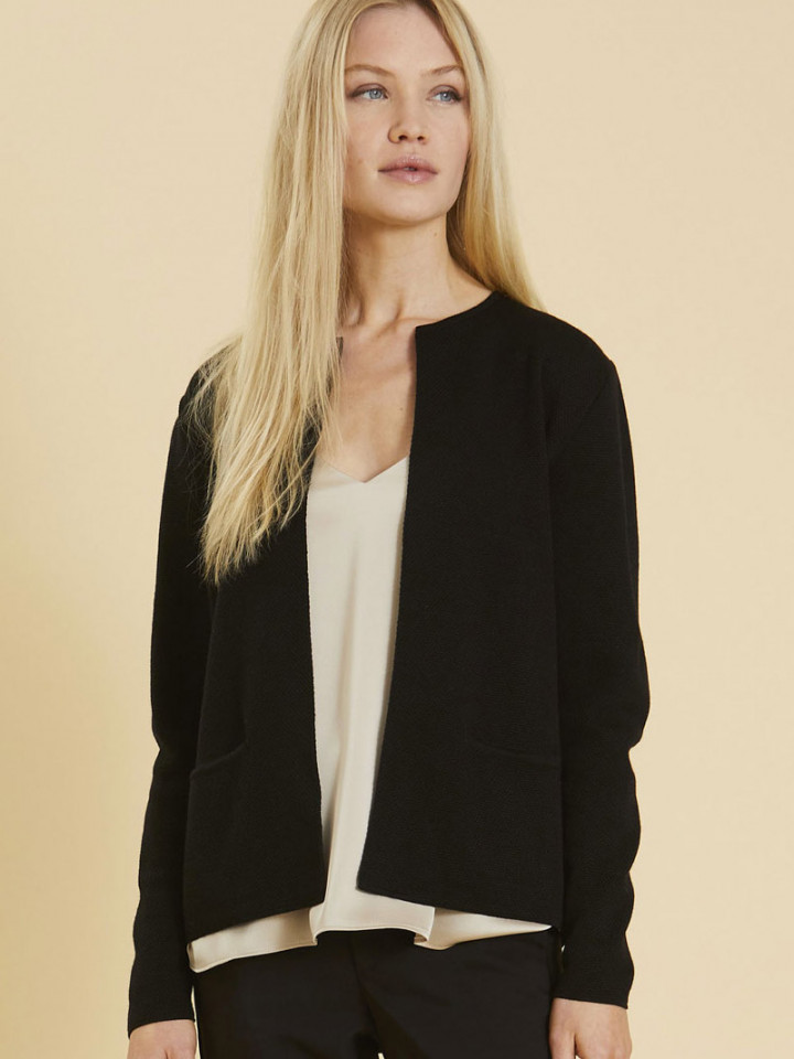 Kofta Sense Svart från Sibinlinnebjerg