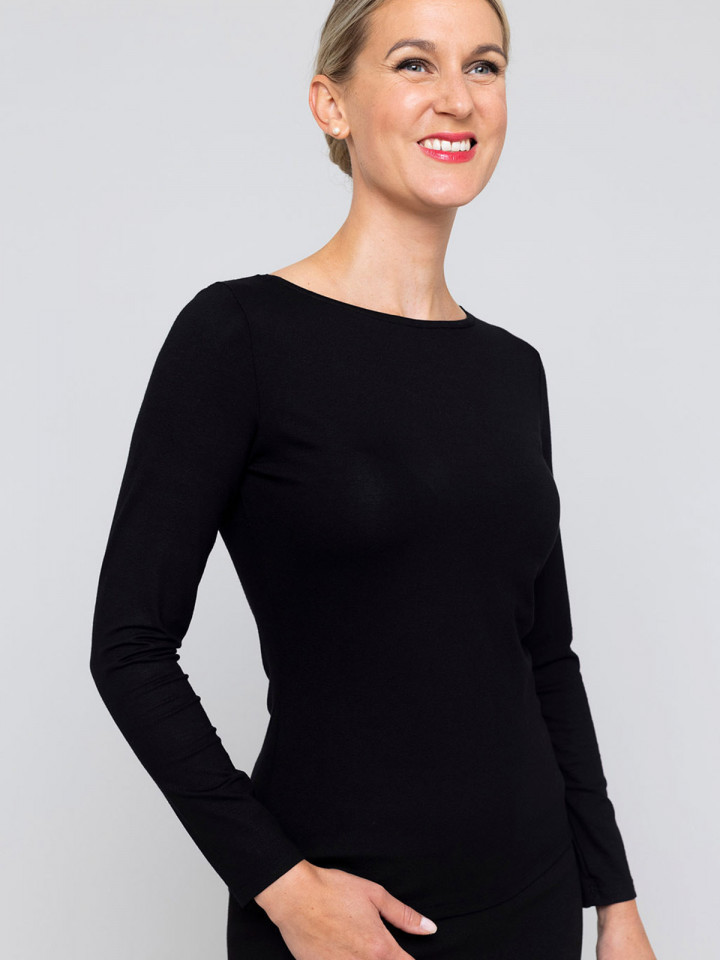 Topp Bella Svart från Camilla Thulin