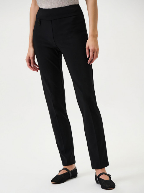 Finbyxa slim svart från Joseph Ribkoff