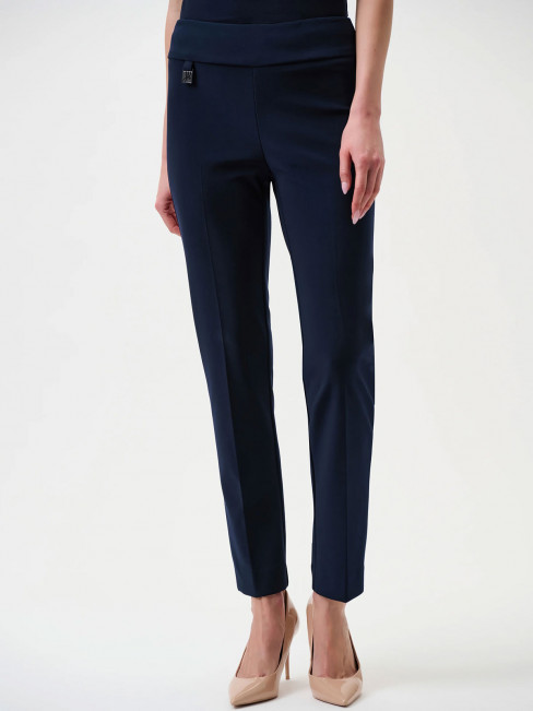Finbyxa slim marin från Joseph Ribkoff