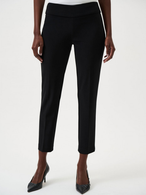Finbyxa svart 7/8 från Joseph Ribkoff