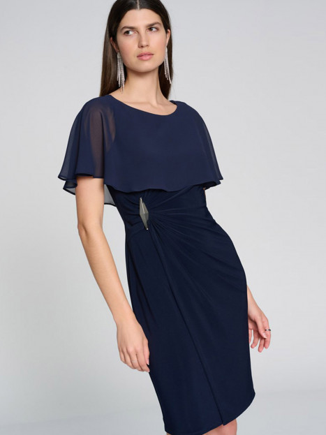 Klänning marin med silverspänne från Joseph Ribkoff