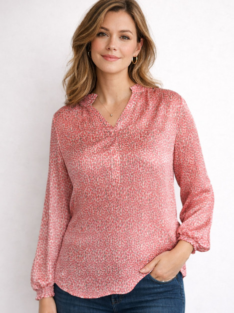 Satinblus Sadie korall från Claire