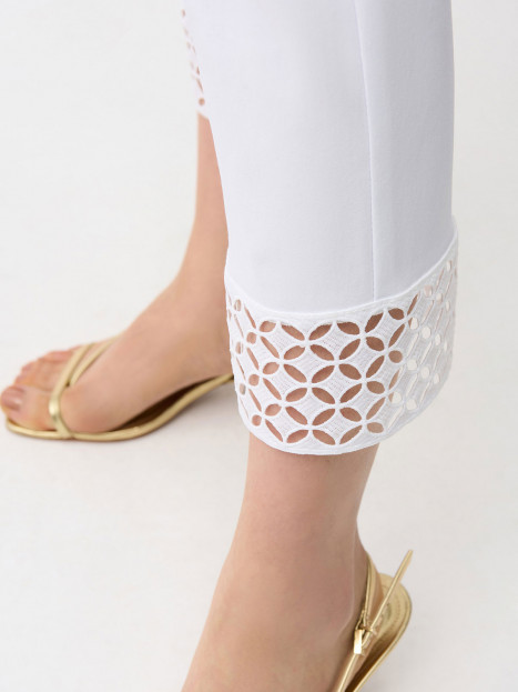 Byxa 7/8 vit spetskant från Joseph Ribkoff