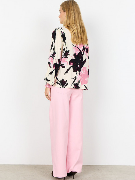 Viskosblus Bene creme/rosa från SoyaConcept