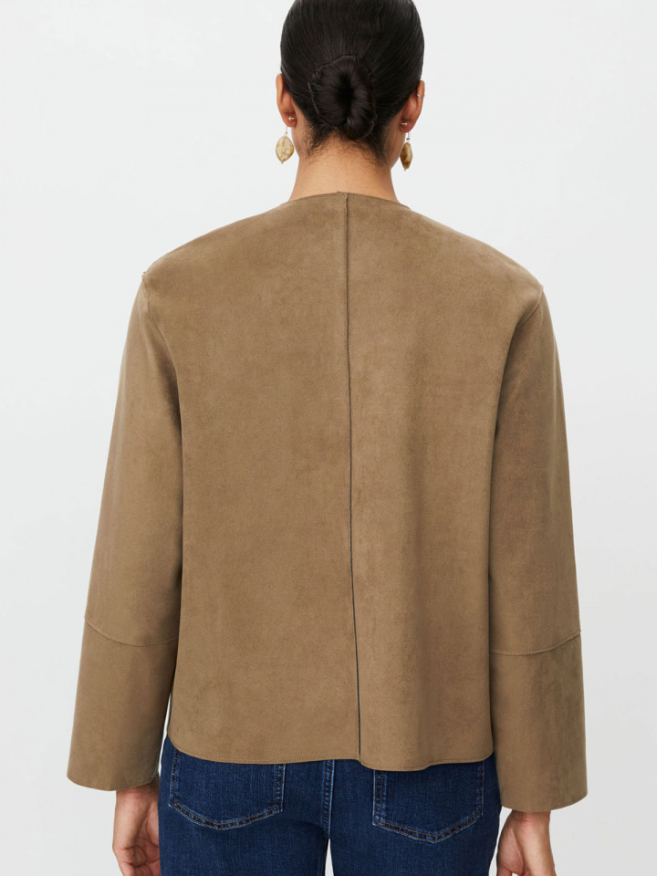 Jacka Jyrona mockaimitation Camel...