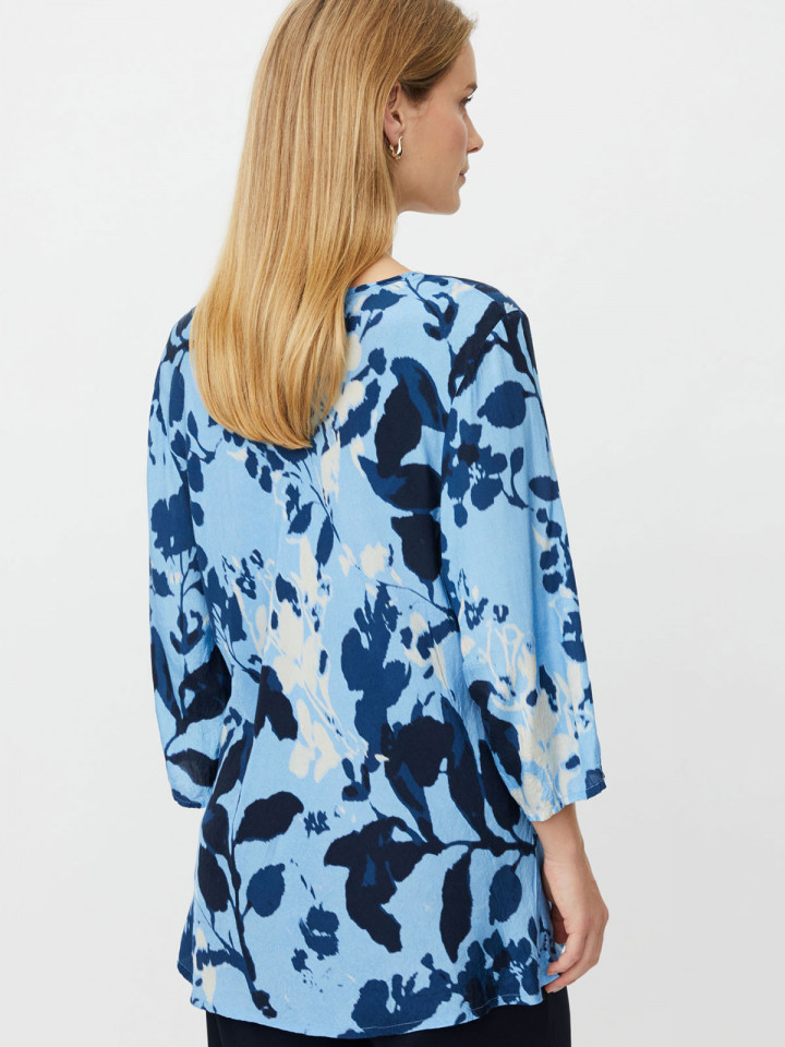 Blus Katacia Blue Flower från Masai