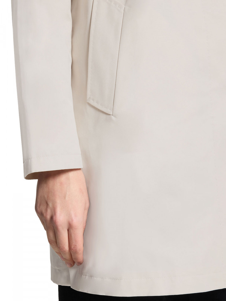 Kappa ljus sand från Saint Jacque