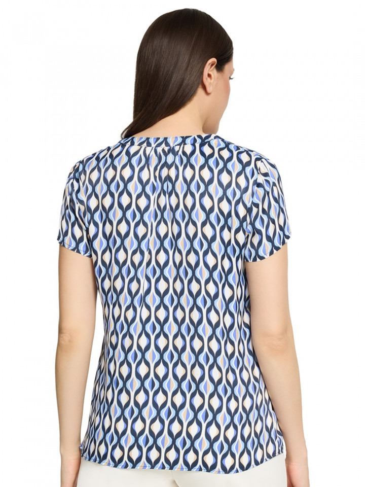 Blus blåmönstrad från Betty Barclay