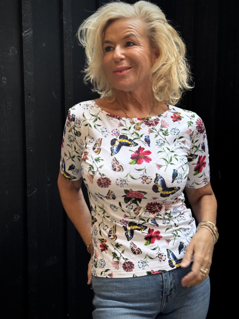 Topp Irmeli Apollo från Camilla Thulin