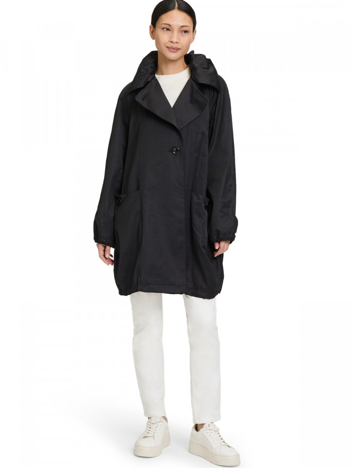 Kappa svart från Saint Jacque