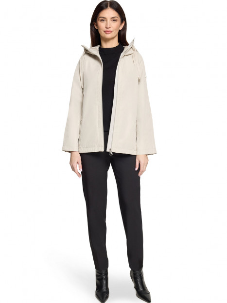 Väderjacka Sand från Betty Barclay