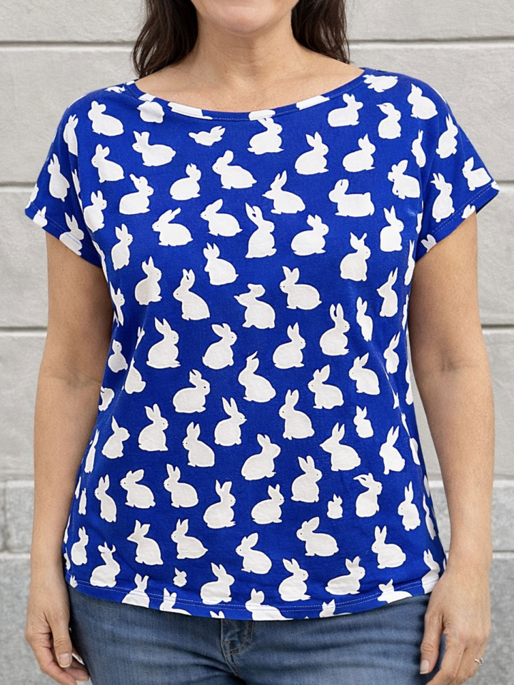 Topp alta blå kanin från Camilla Thulin