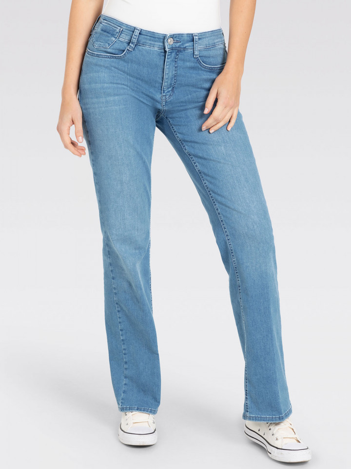 Jeans Laura ljus denimblå från MAC