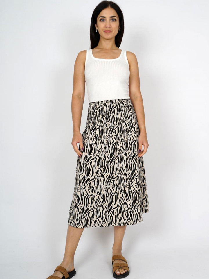 Krinklad och stretchig kjol...