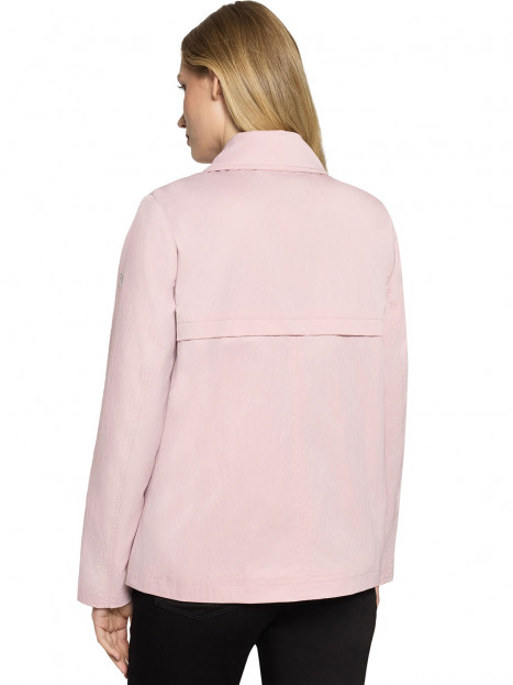 Kort trench ljusrosa från Betty Barclay