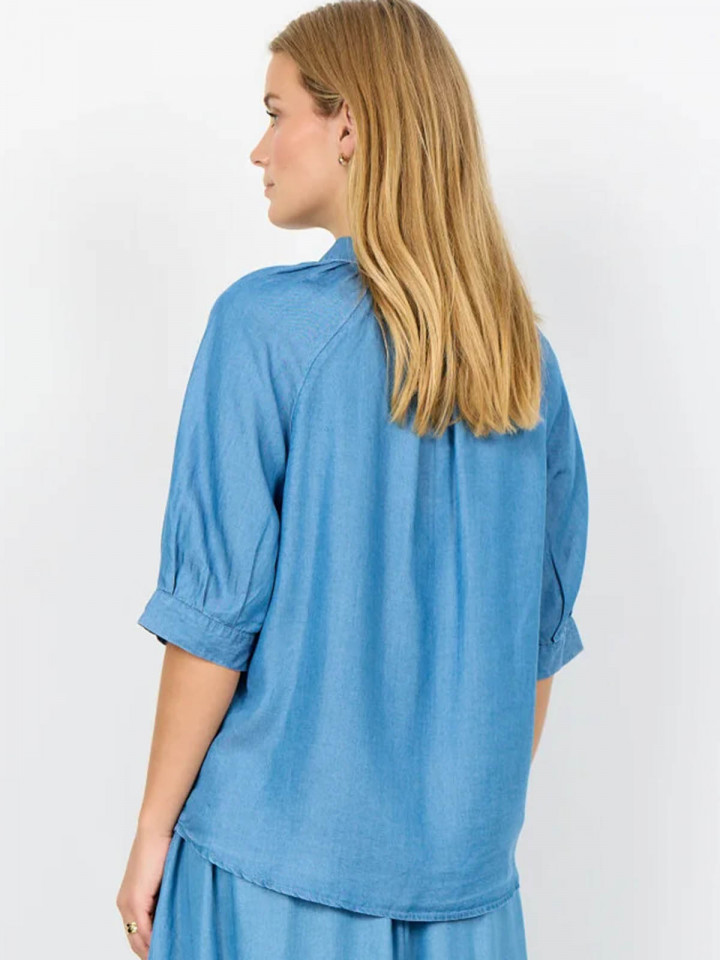 Blus i lyocell Liv ljus denimblå från...