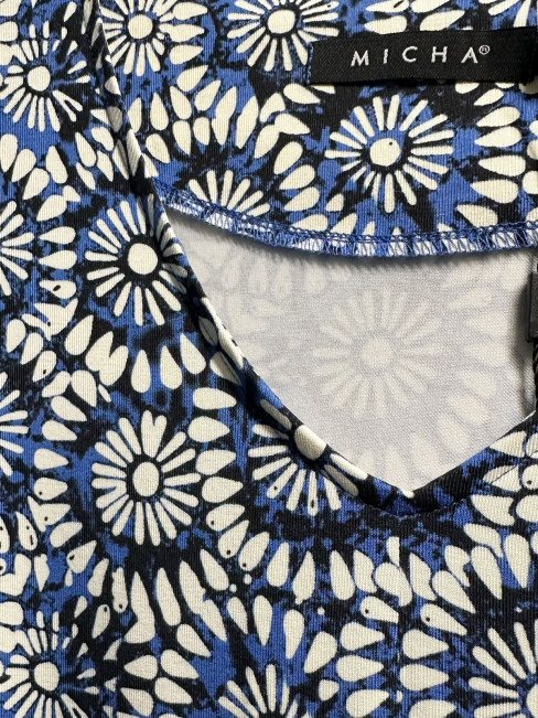 Trikåtopp Blå blom från Micha 2