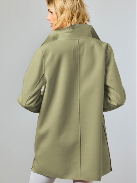 Filtkappa Nanna pistagegrön från Junge