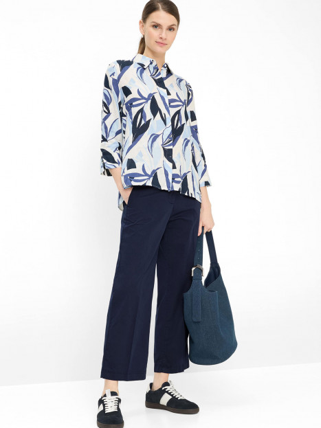 Linneblus Vicki Blå mönster från Brax