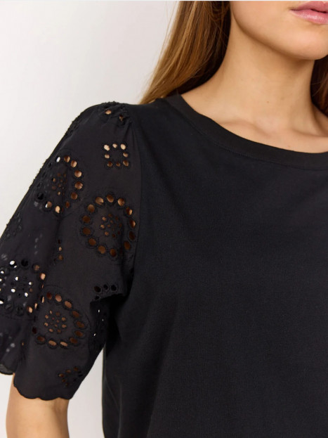 Topp Loraine svart från SoyaConcept