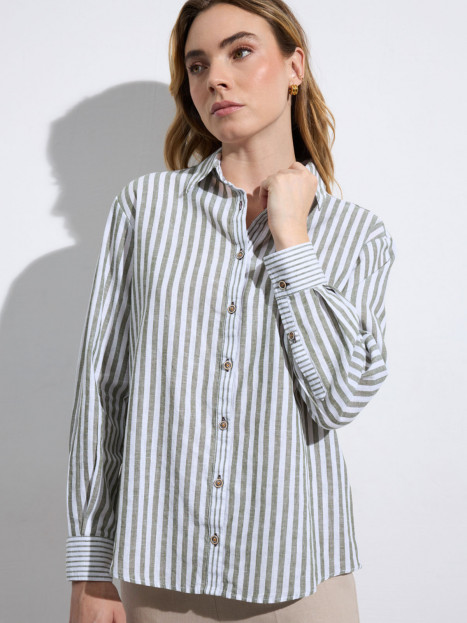 Skjorta Jarila grön i lin- och bomullsmix från Tinta Style