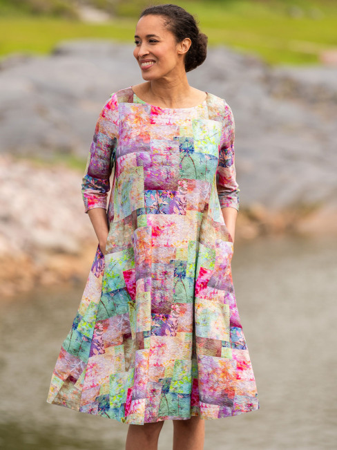 Klänning Fiorina Niramaru från Aino