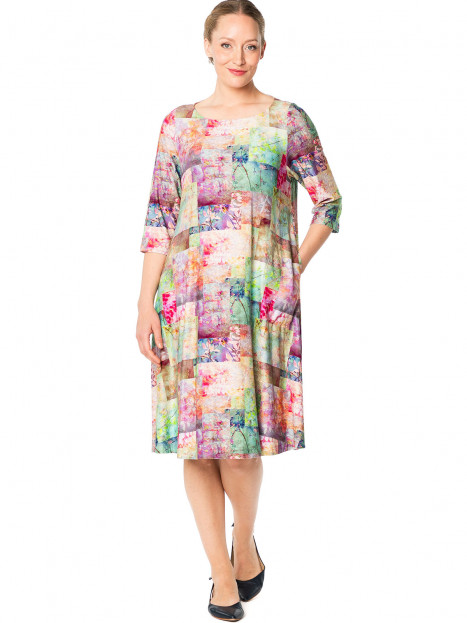 Klänning Fiorina Niramaru från Aino