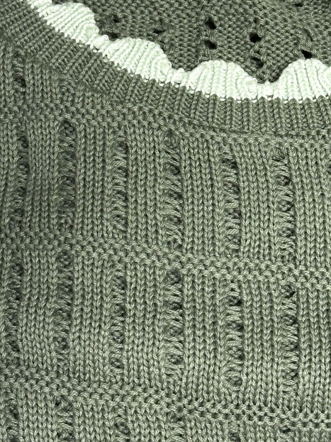 Mönsterstickad tröja grön med mintgrön kant från Skovhuus