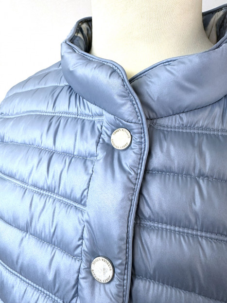 Vändbar täckjacka ljusblå från Barbara Lebek