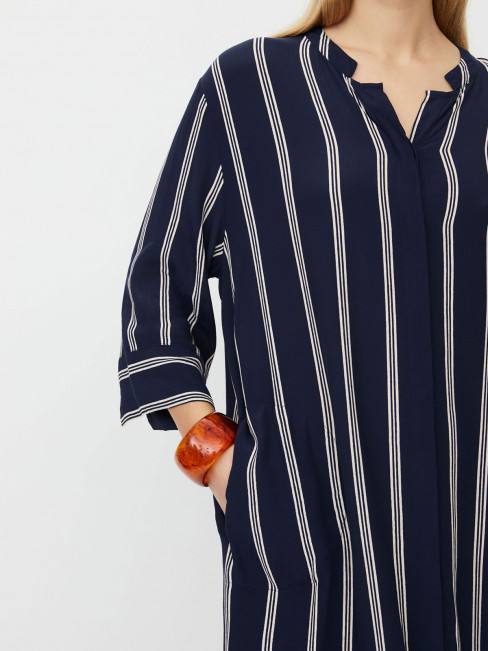 Skjortklänning Nimes marin från Masai 2