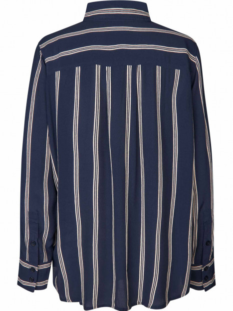 Skjorta Irvela marin från Masai