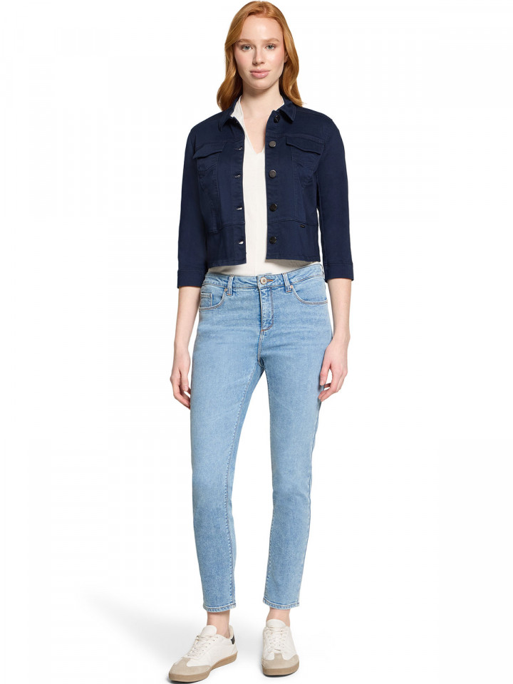 Jacka marin från Betty & Co