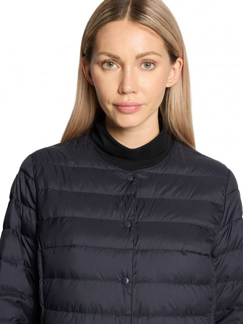 Lättdunsjacka marin från Betty Barclay 2