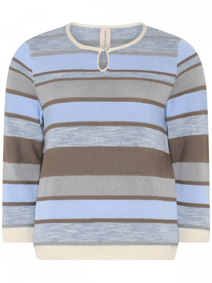 Finstickad tröja blå rand dekorknapp från Skovhuus