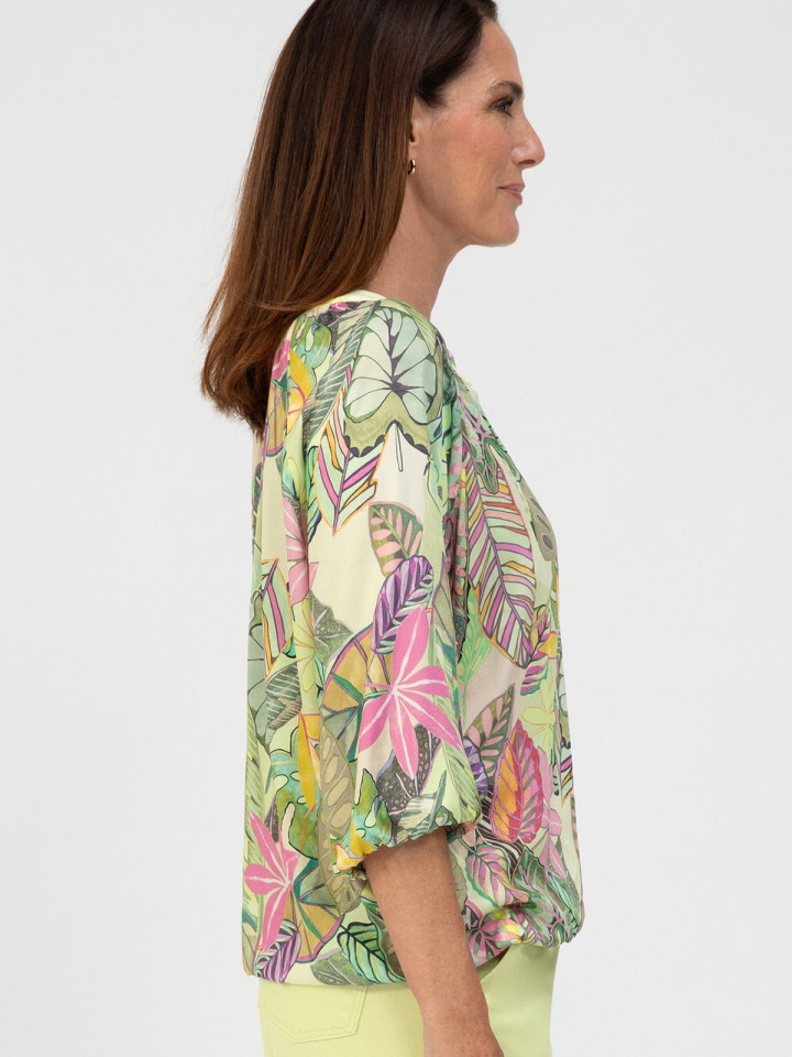 Viskosblus Rana multipastell från Bianca