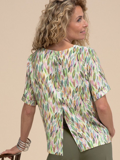 Creppad blus Darni multipastell från Bianca