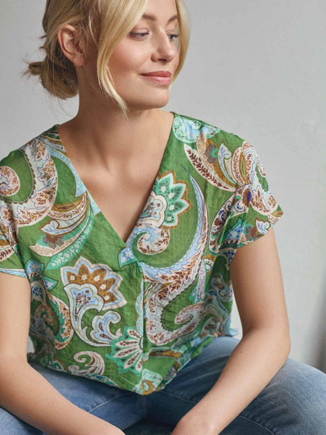 Blus Lotta grön från Isay