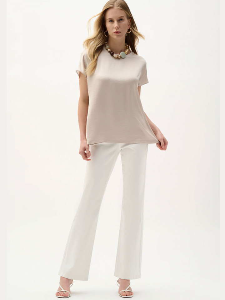 Satintopp sand från Joseph Ribkoff