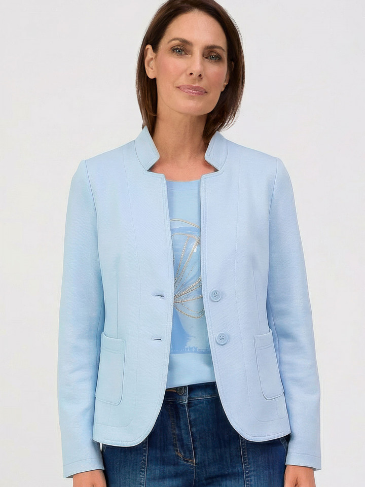 Trikåkavaj Jolien ljusblå från Bianca