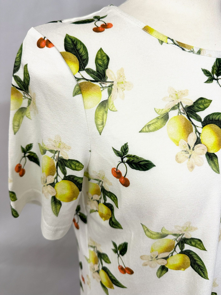 Topp Citroner vit från Arimi